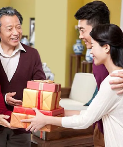 Tại Sao Trung Quốc Gom Mua Hạt Điều Việt Nam